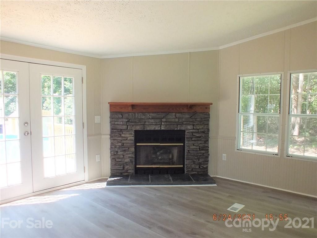 5414 Baxter Kennington Road Kershaw, SC 29067 - Photo 4 of 22 Gallery Image 4