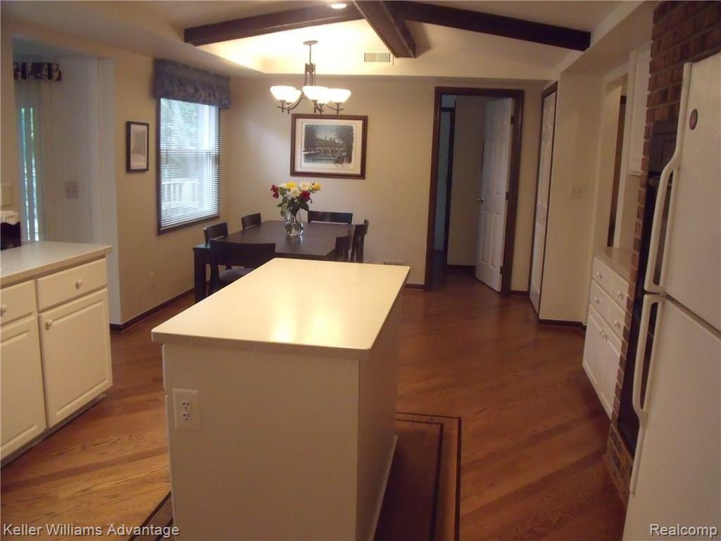 36941 Fox Run Farmington Hills, MI 48331 - Photo 15 of 49