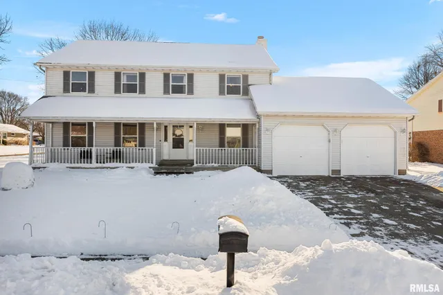 $349,900 | 400 West Madison Street, Tremont, IL 61568