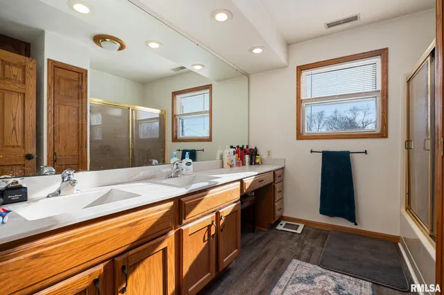 $349,900 | 400 West Madison Street, Tremont, IL 61568