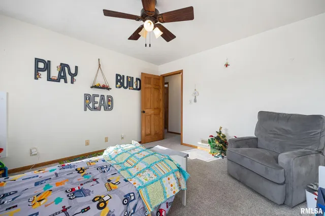 $349,900 | 400 West Madison Street, Tremont, IL 61568