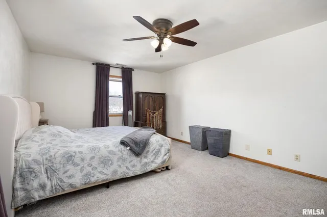 $349,900 | 400 West Madison Street, Tremont, IL 61568