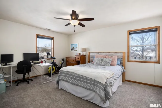 $349,900 | 400 West Madison Street, Tremont, IL 61568