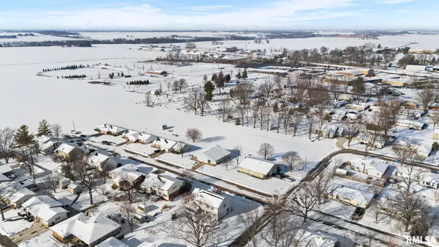 $349,900 | 400 West Madison Street, Tremont, IL 61568