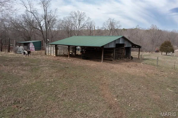 $325,000 | 1547 Madison 248, Fredericktown, MO 63645