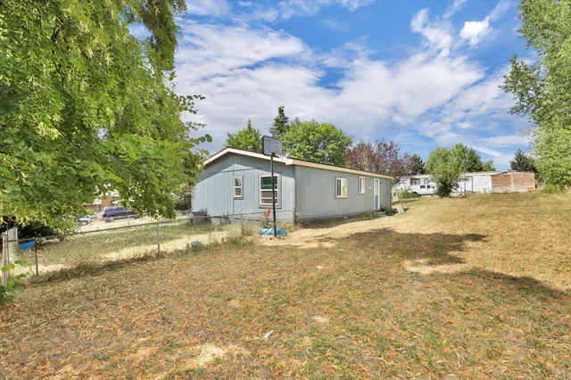 $275,000 | 209 East Ticknor Street, Fairfield, WA 99012