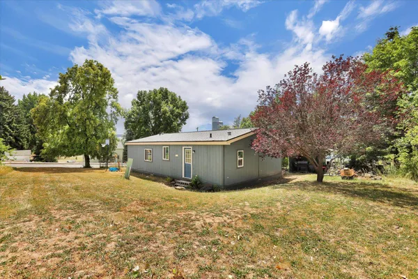$276,000 | 209 East Ticknor Street, Fairfield, WA 99012