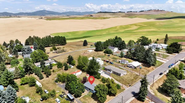 $276,000 | 209 East Ticknor Street, Fairfield, WA 99012