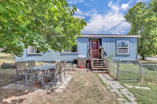 $276,000 | 209 East Ticknor Street, Fairfield, WA 99012