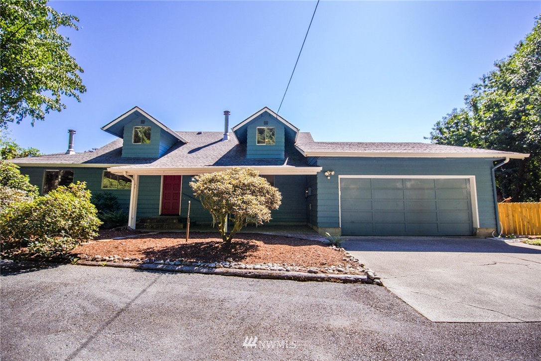 8620 Johnson Point Road Northeast Olympia, WA 98516 - Photo 1 of 25 Gallery Image 1
