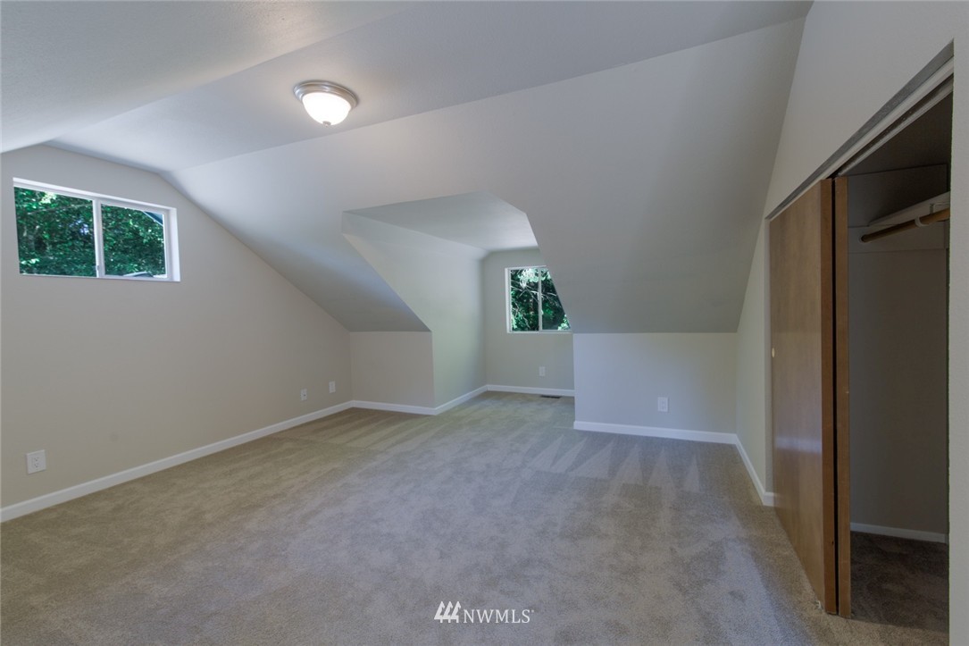 8620 Johnson Point Road Northeast Olympia, WA 98516 - Photo 16 of 25 Gallery Image 16