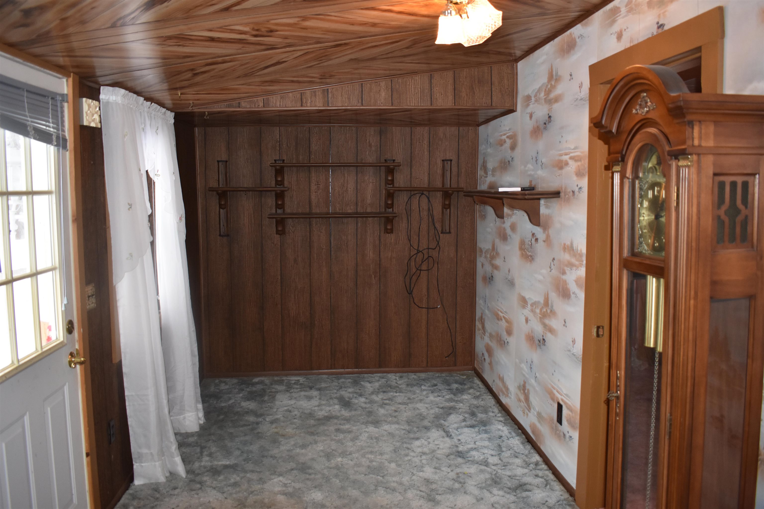 125 West Ripley Street West Branch, MI 48661 - Photo 8 of 22 1907370-7.JPG