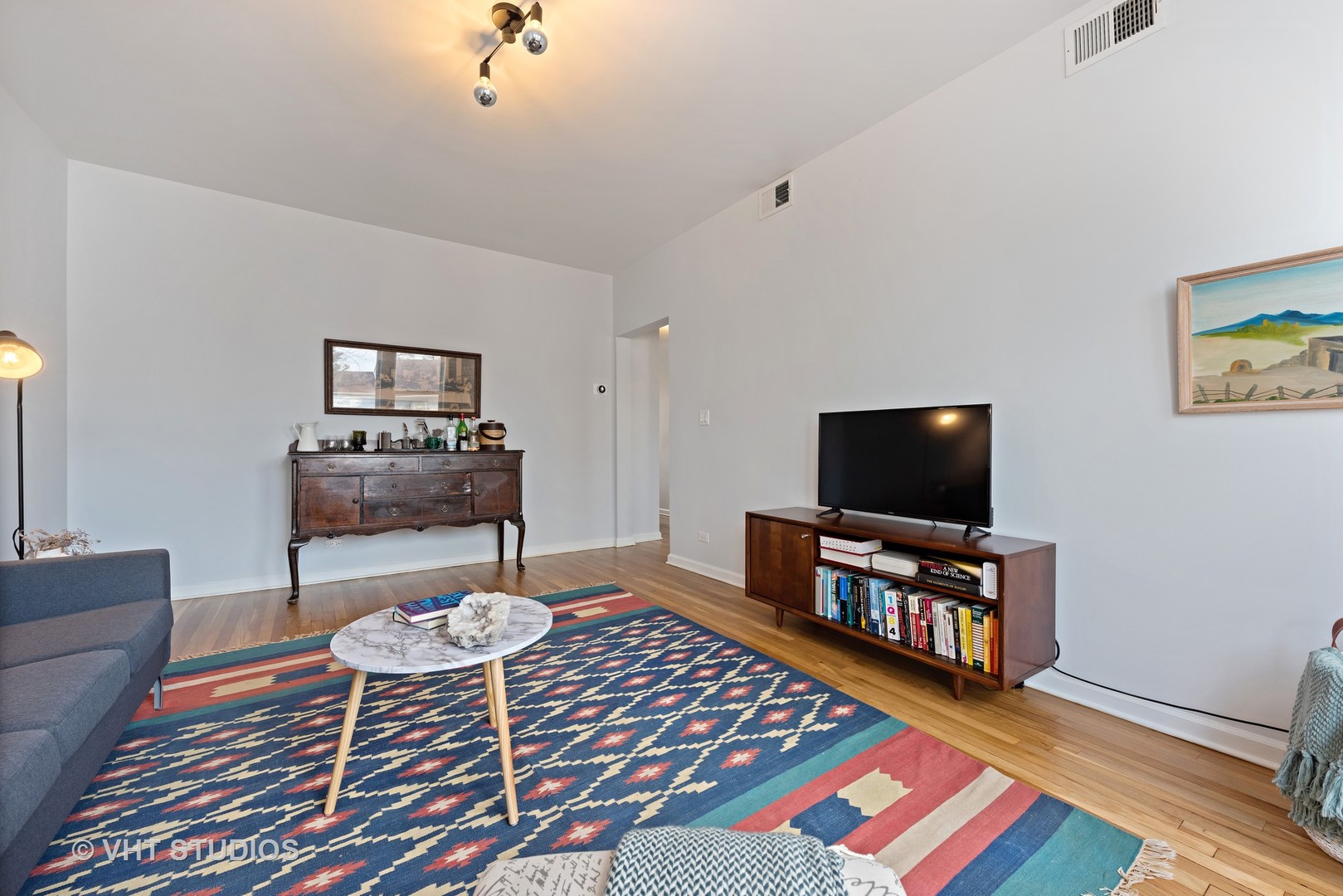 3317 West George Street, Unit 1 Chicago, IL 60618 - Photo 4 of 11