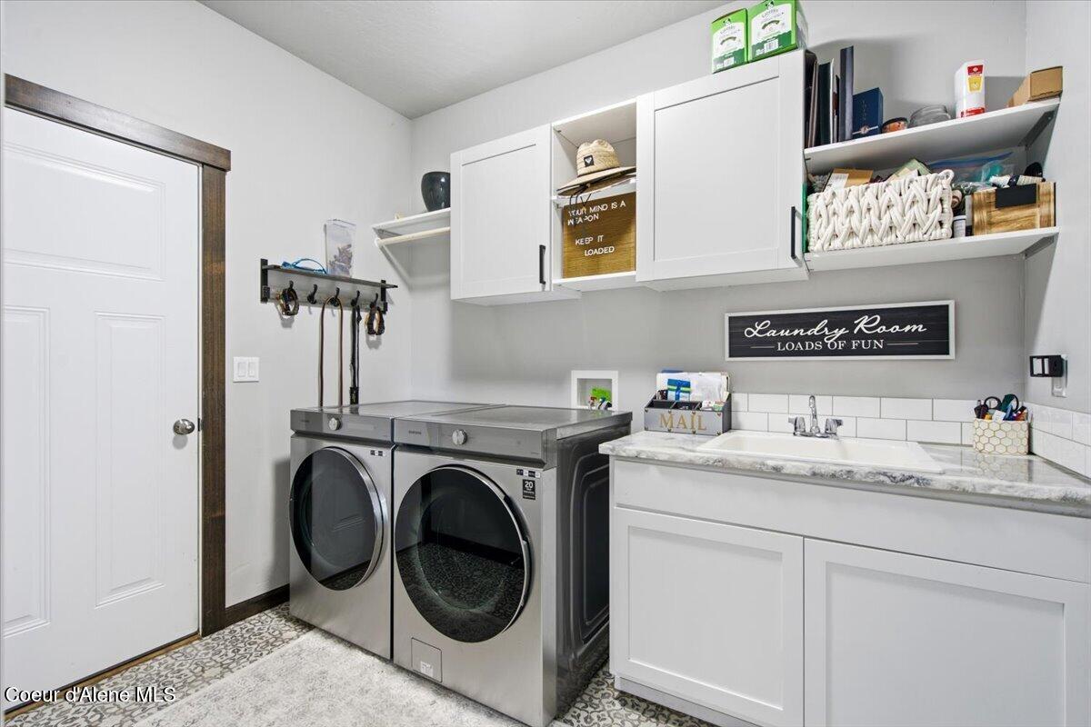 29738 North Ramsey Road Athol, ID 83801 - Photo 19 of 29 47-Laundry