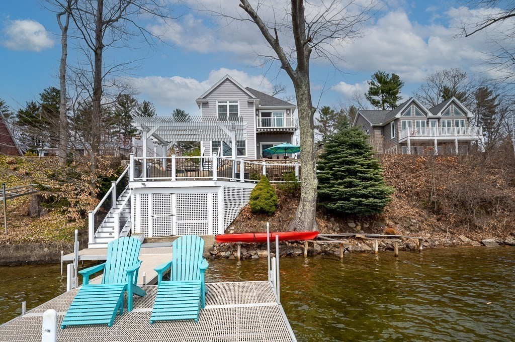 131 South Shore Road Webster, MA 01570 - Photo 1 of 42 Gallery Image 1