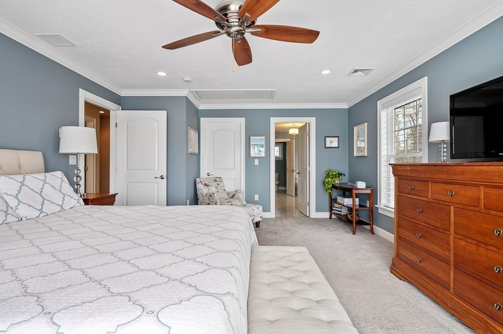 131 South Shore Road Webster, MA 01570 - Photo 21 of 42 Gallery Image 21
