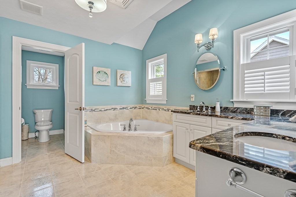 131 South Shore Road Webster, MA 01570 - Photo 23 of 42 Gallery Image 23