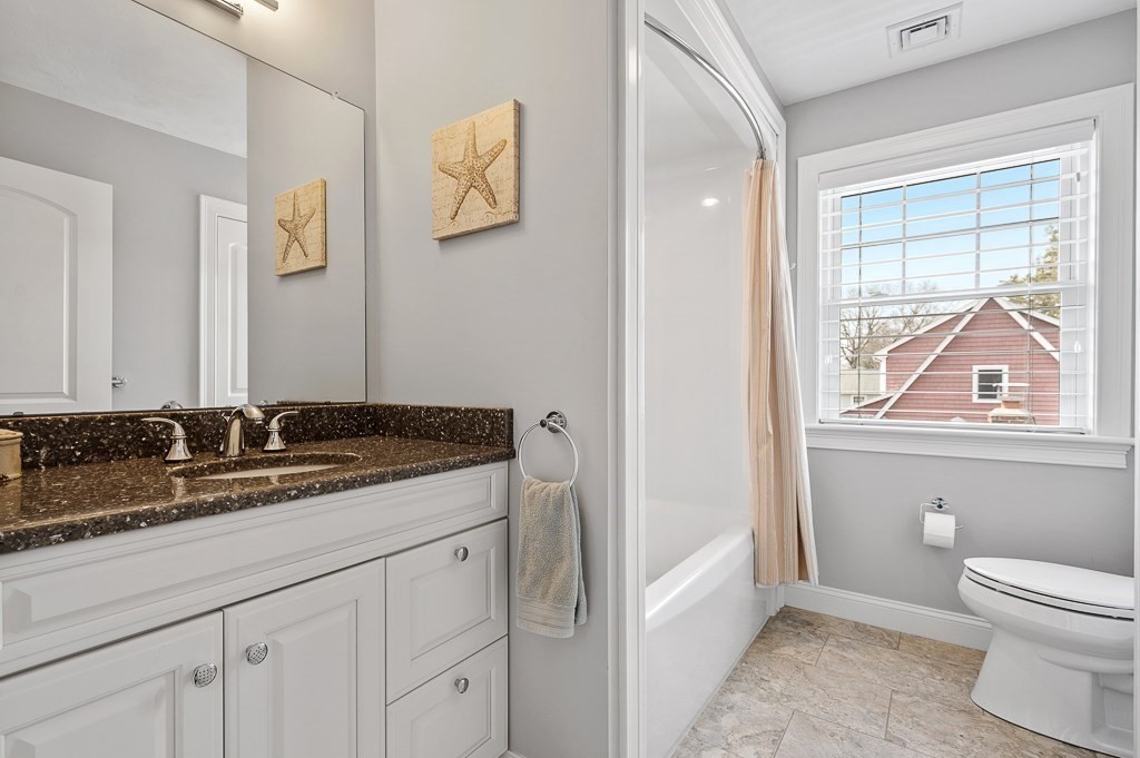 131 South Shore Road Webster, MA 01570 - Photo 27 of 42 Gallery Image 27