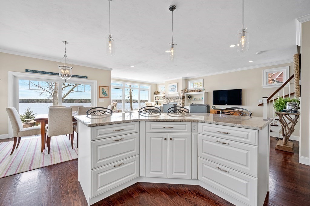 131 South Shore Road Webster, MA 01570 - Photo 8 of 42 Gallery Image 8