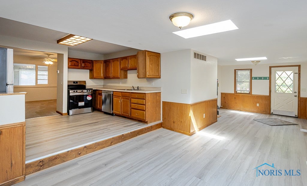 6034 Bay Shore Road Oregon, OH 43616 - Photo 28 of 35 Gallery Image 28