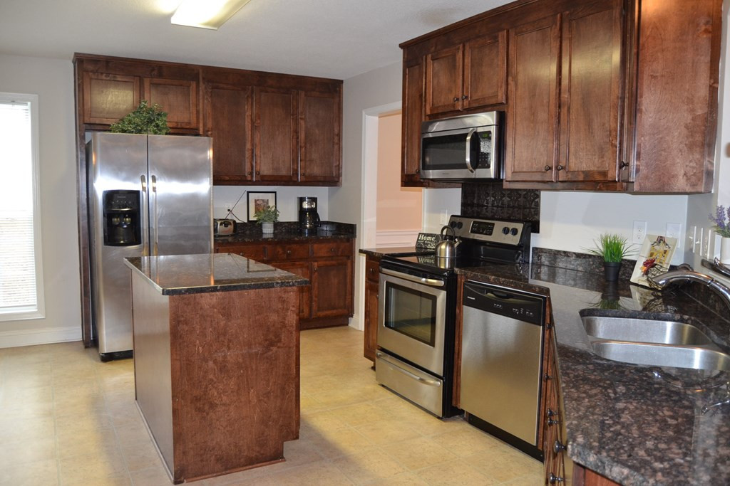 1441 Summit Way Grovetown, GA 30813 - Photo 9 of 22 Gallery Image 9
