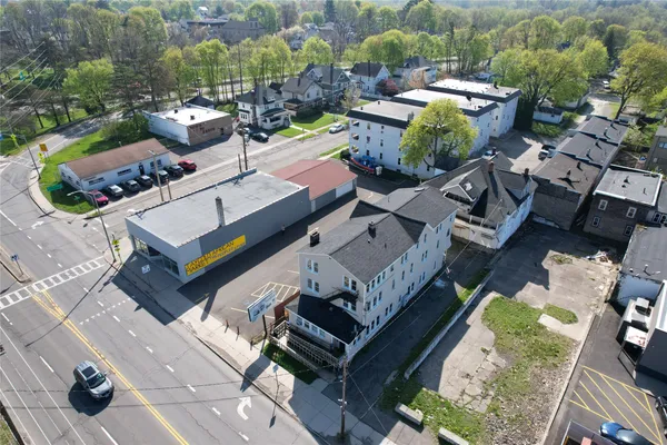 $325,000 | 1408 East Main Street, Endicott, NY 13760