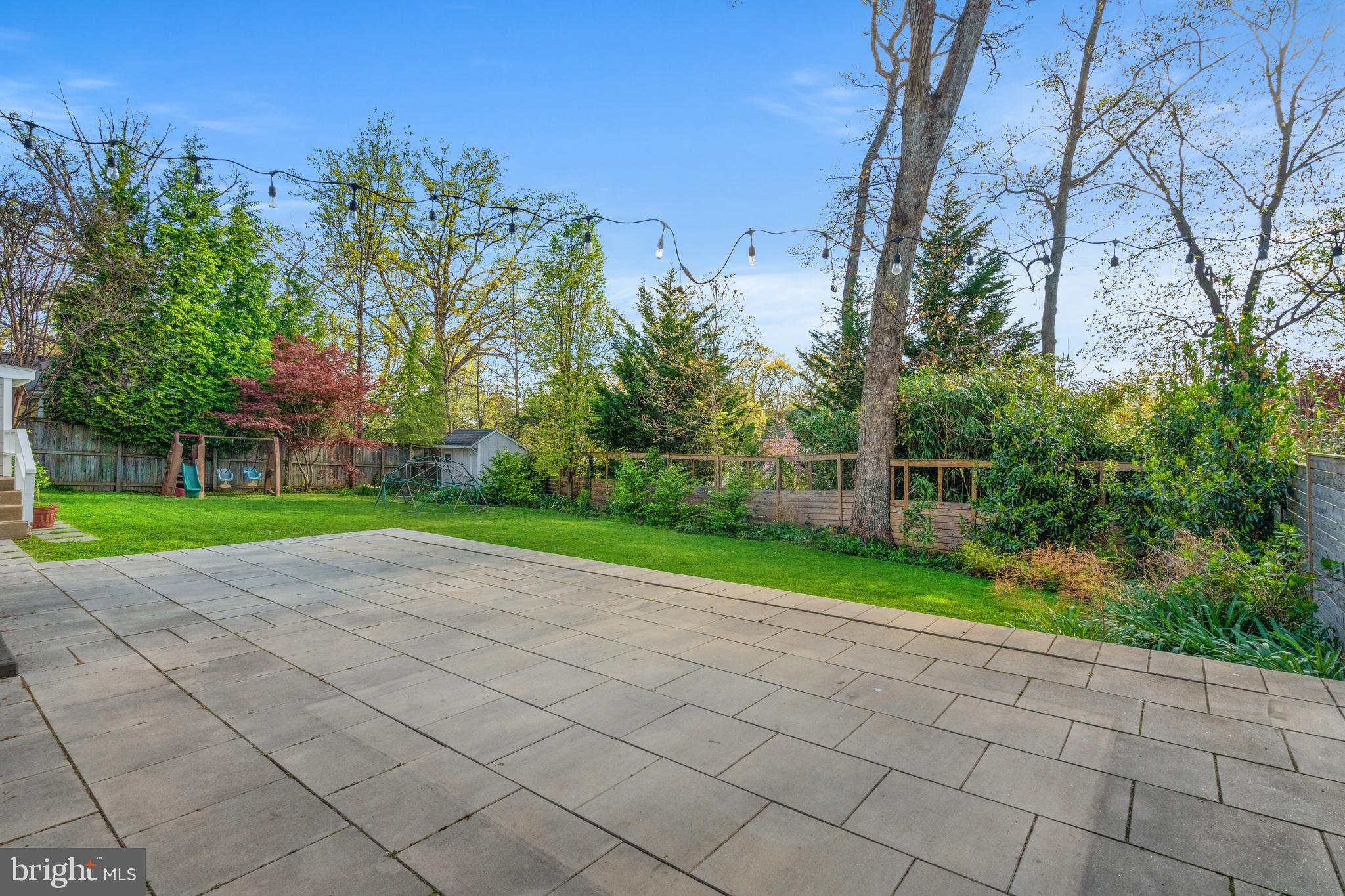 6219 Arkendale Road Alexandria, VA 22307 - Photo 28 of 33 a view of a park with plants and trees
