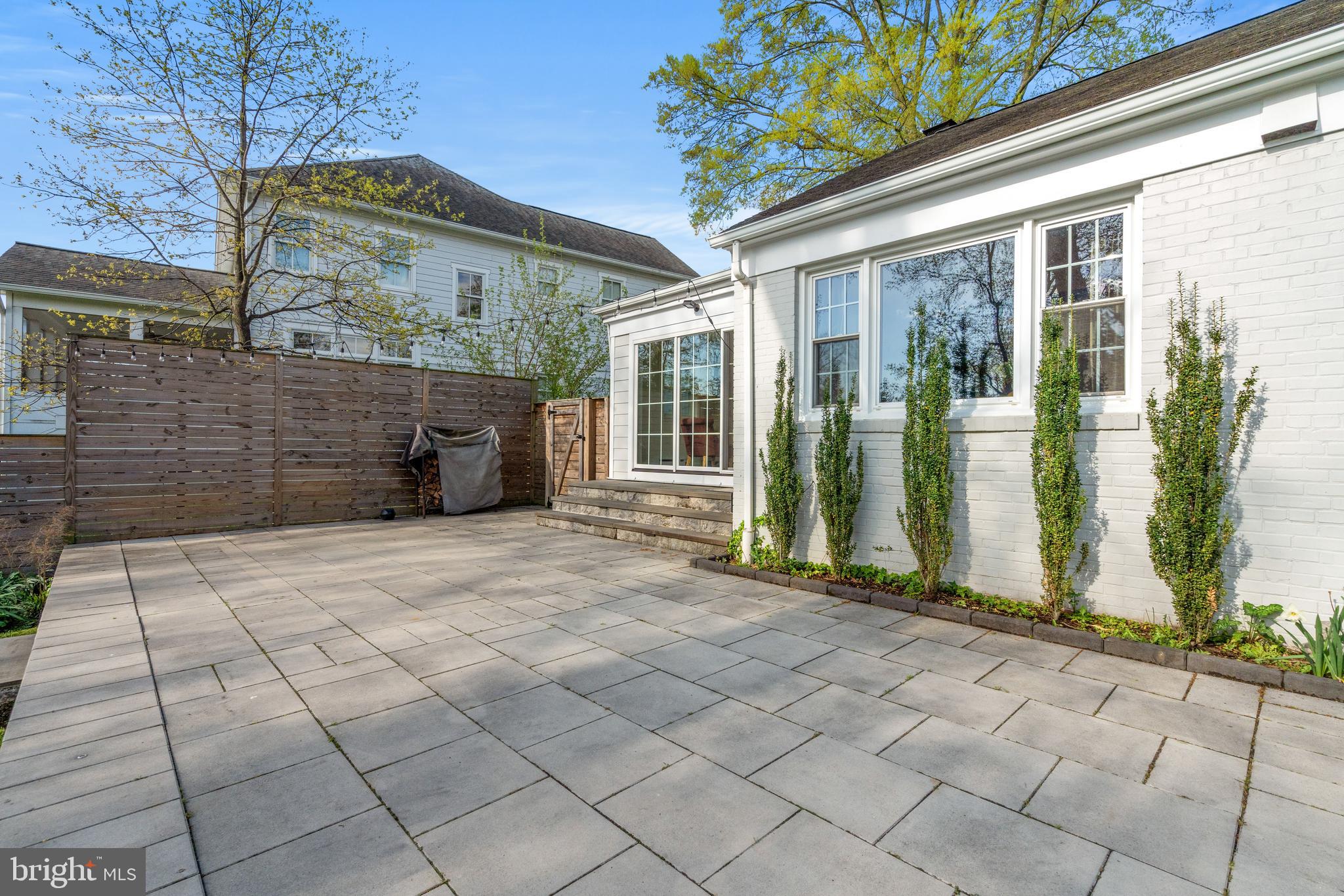 6219 Arkendale Road Alexandria, VA 22307 - Photo 29 of 33 a view of a entrance gate of the house