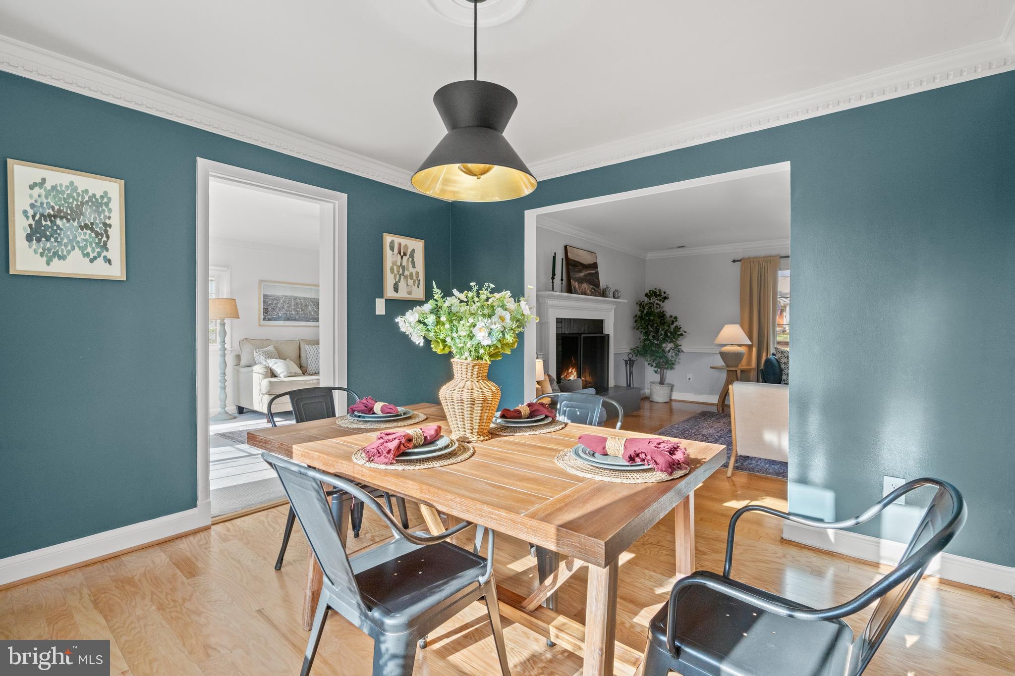 6219 Arkendale Road Alexandria, VA 22307 - Photo 7 of 33 a view of a dining room with furniture window and wooden floor