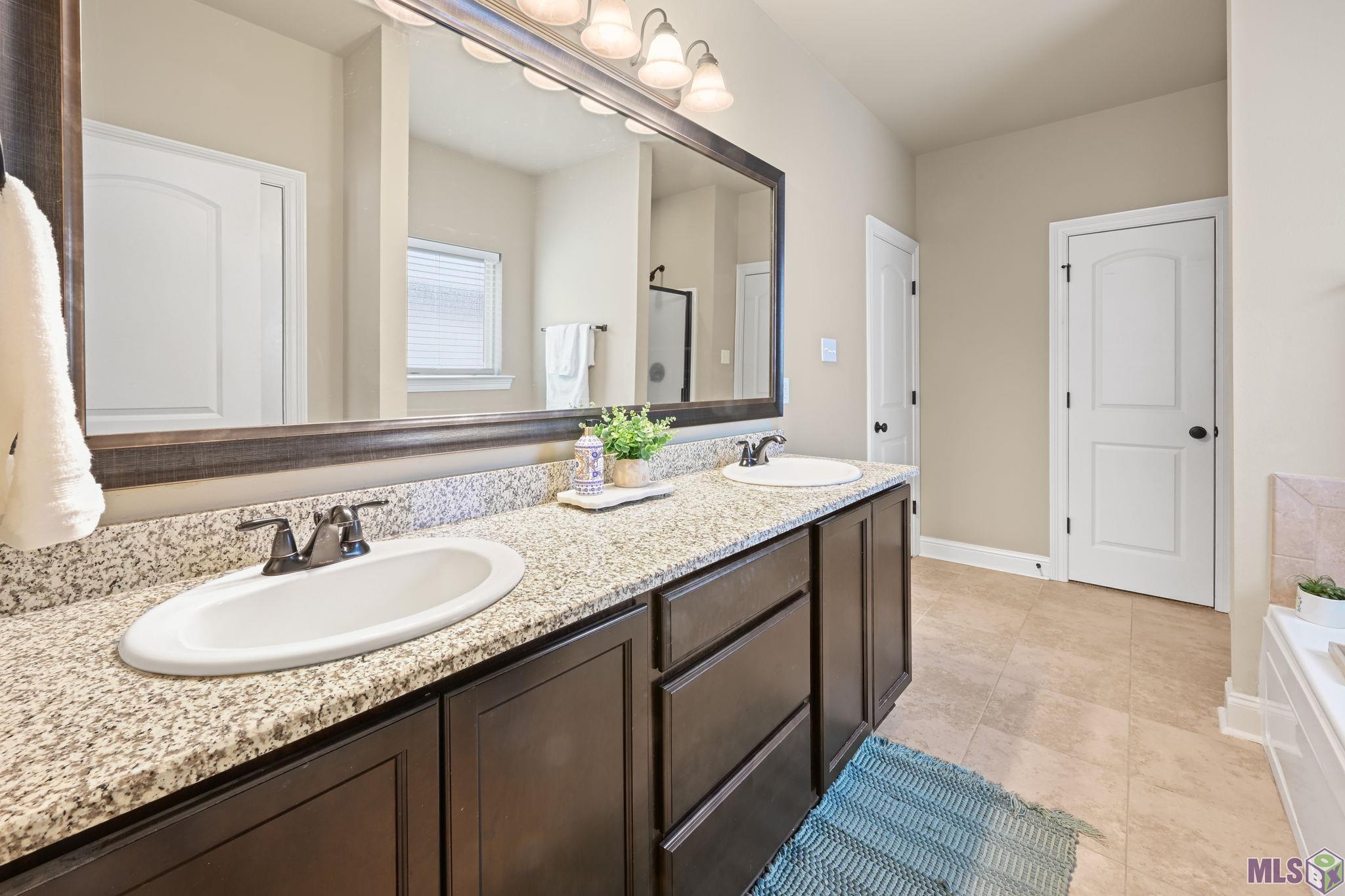 17475 Waterloo Drive Baton Rouge, LA 70817 - Photo 14 of 20 Gallery Image 14
