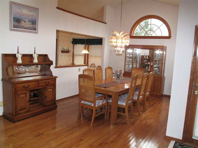 20 Rockefeller Boulevard Rensselaer, NY 12144 - Photo 7 of 12 Photo 7