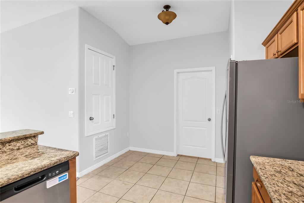 308 Bella Rosa Circle Sanford, FL 32771 - Photo 11 of 34