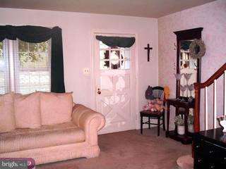 2715 Cowpath Road Hatfield, PA 19440 - Photo 2 of 6 Gallery Image 2