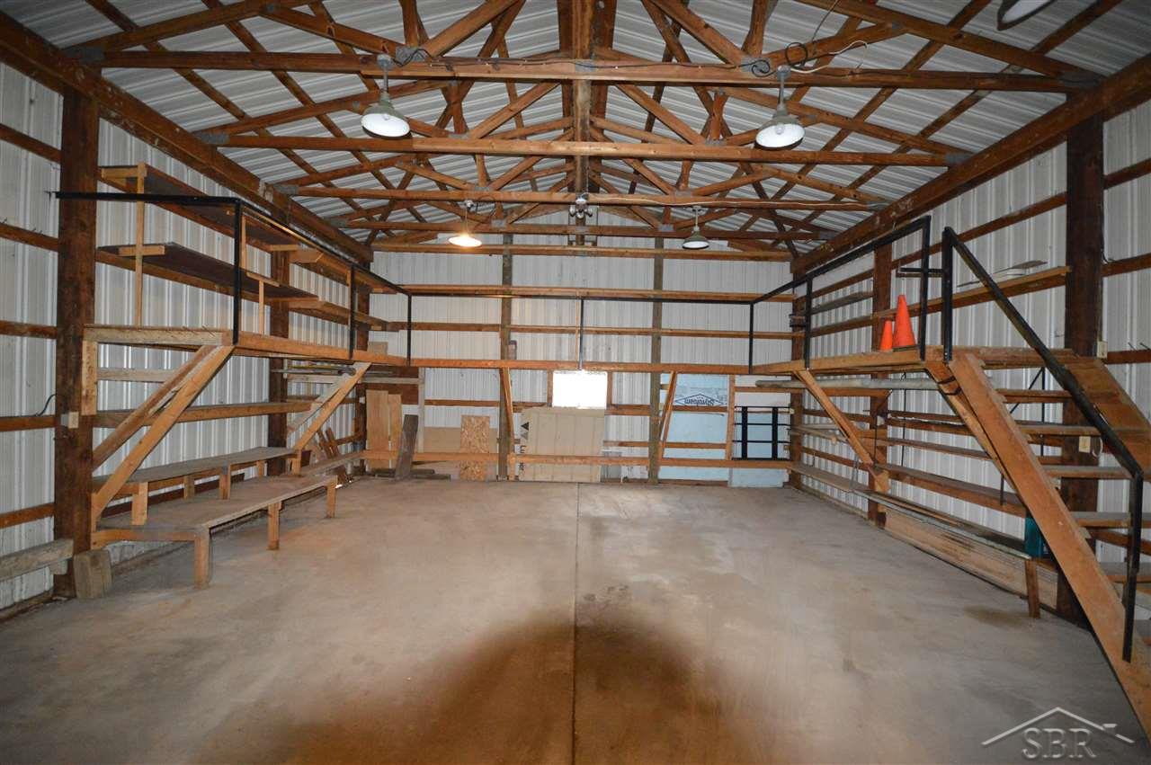 6235 Hack Road Saginaw, MI 48601 - Photo 16 of 22 31250313-15.JPG