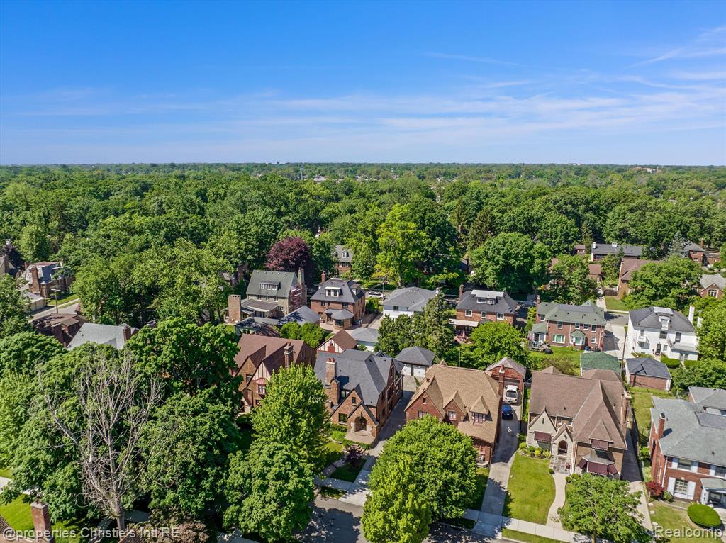 19629 Roslyn Road Detroit, MI 48221 - Photo 44 of 65