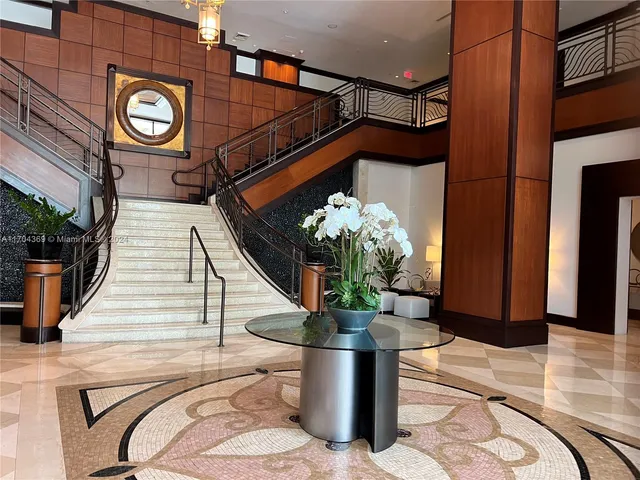 $490,000 | 610 West Las Olas Boulevard, Unit 914N, Fort Lauderdale, FL 33312