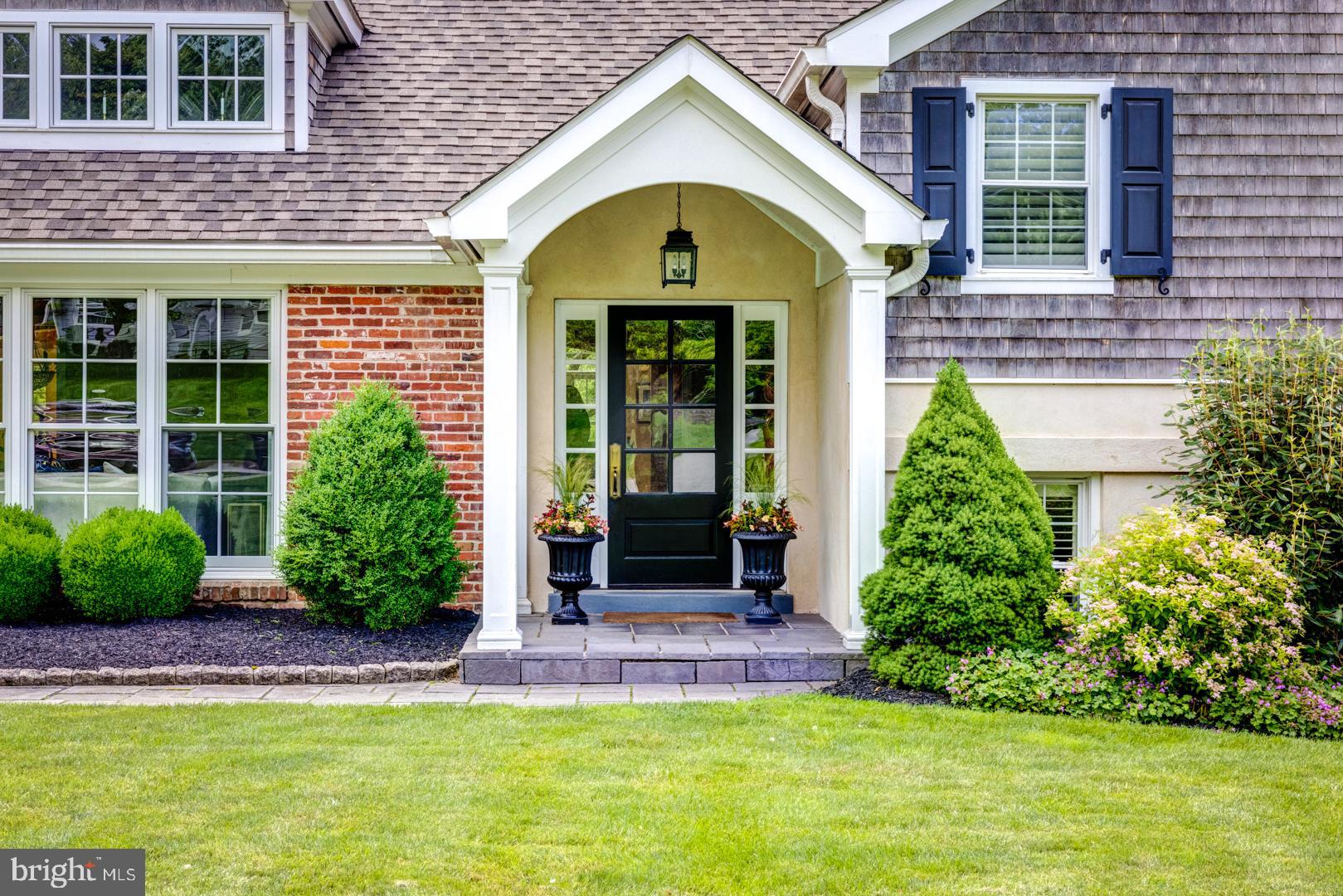 150 Ladderback Lane Devon, PA 19333 - Photo 4 of 55 Gallery Image 4