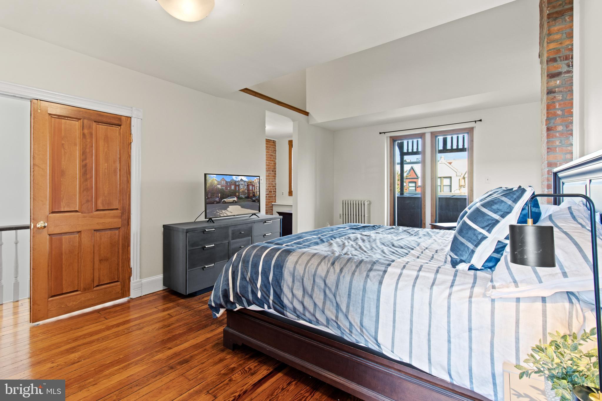 914 S Street Northwest Washington, DC 20001 - Photo 22 of 35