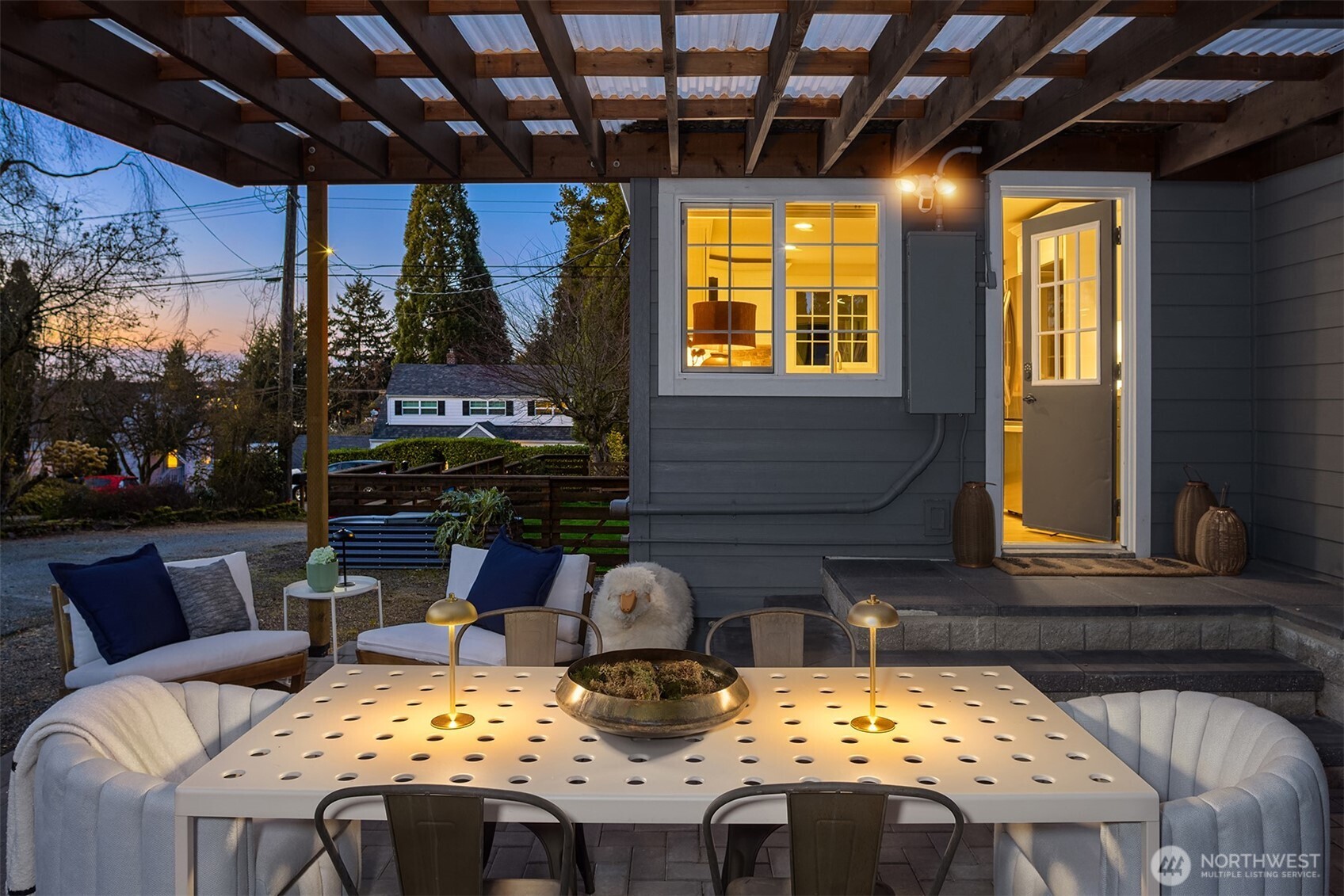 403 Northeast 94th Street Seattle, WA 98115 - Photo 17 of 40