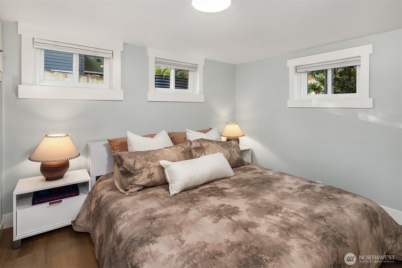 403 Northeast 94th Street Seattle, WA 98115 - Photo 23 of 40