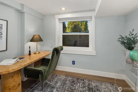 $949,950 | 403 Northeast 94th Street, Seattle, WA 98115