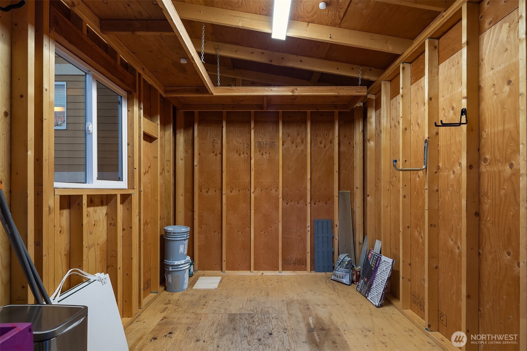 403 Northeast 94th Street Seattle, WA 98115 - Photo 29 of 40