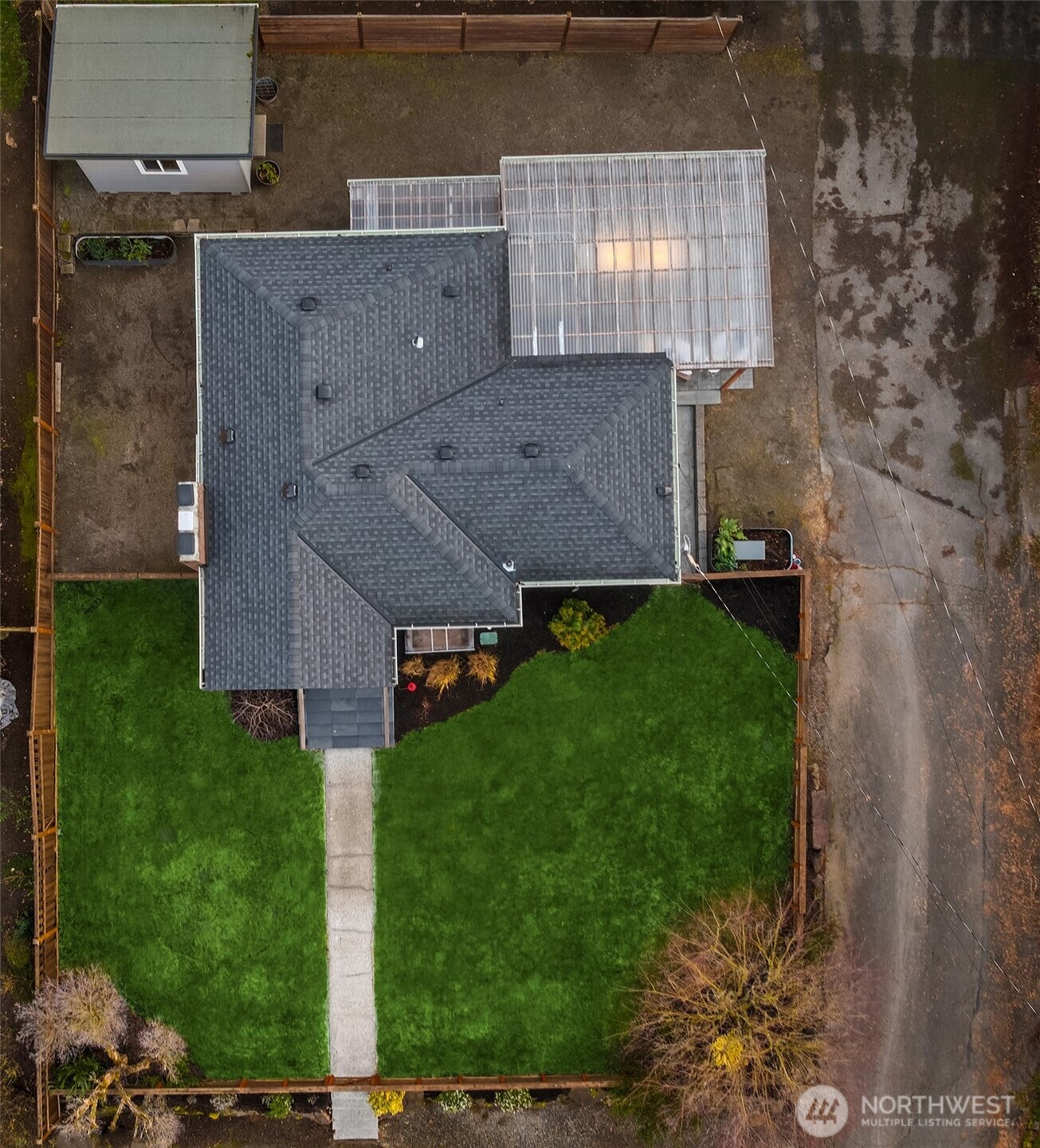 403 Northeast 94th Street Seattle, WA 98115 - Photo 34 of 40