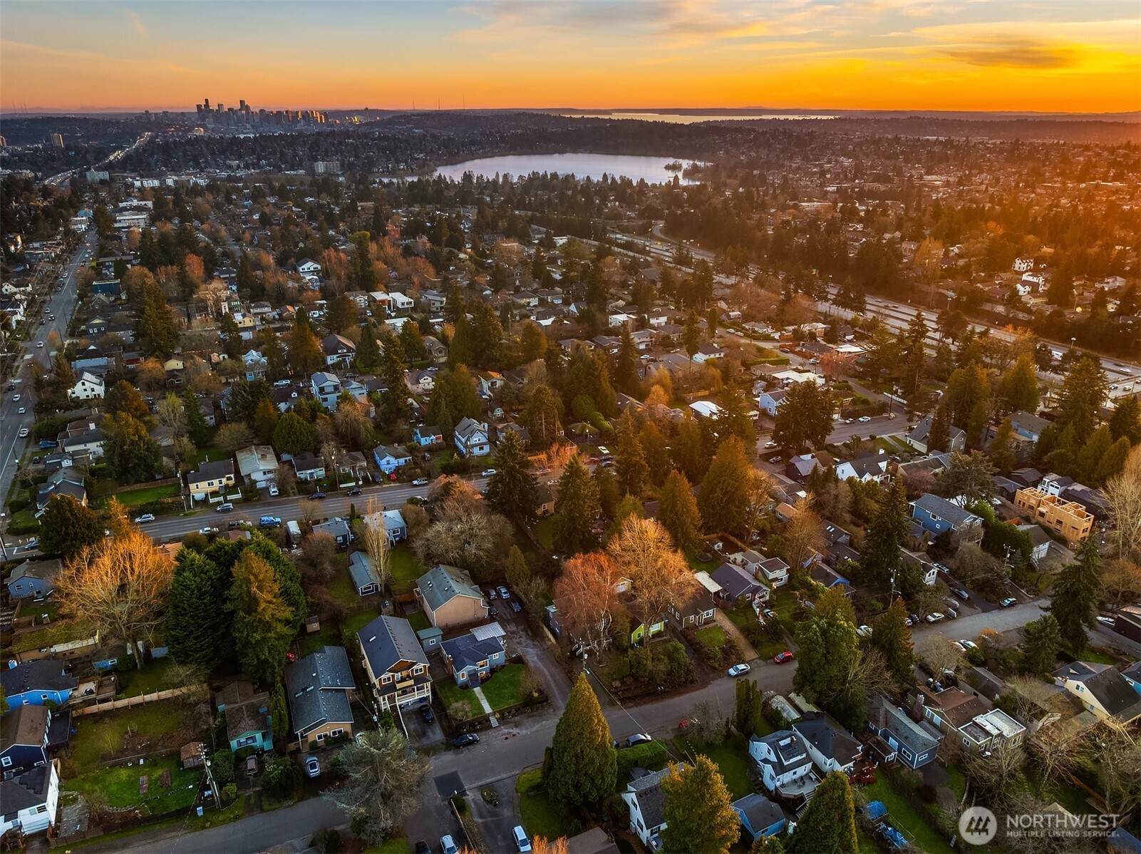 403 Northeast 94th Street Seattle, WA 98115 - Photo 38 of 40