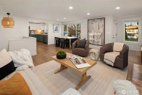 $949,950 | 403 Northeast 94th Street, Seattle, WA 98115