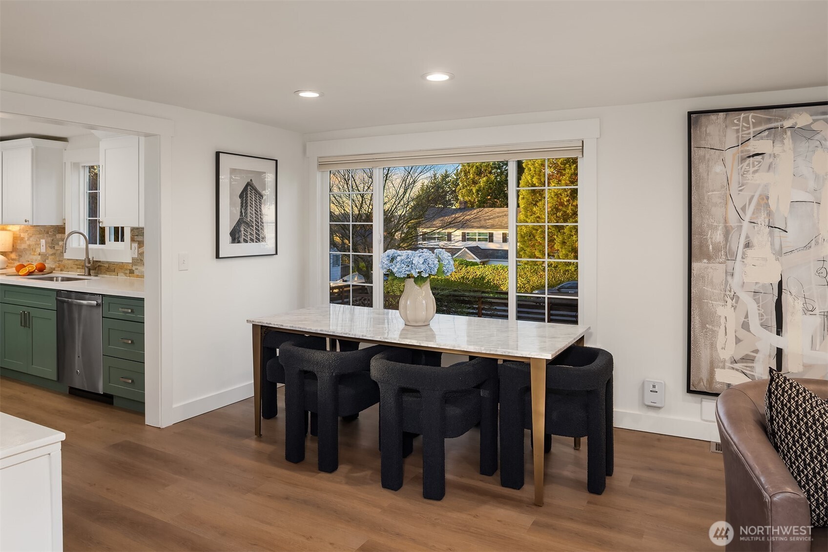 403 Northeast 94th Street Seattle, WA 98115 - Photo 10 of 40