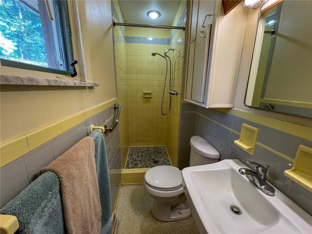 302 Beech Road Butler, PA 16001 - Photo 31 of 43 Gallery Image 31