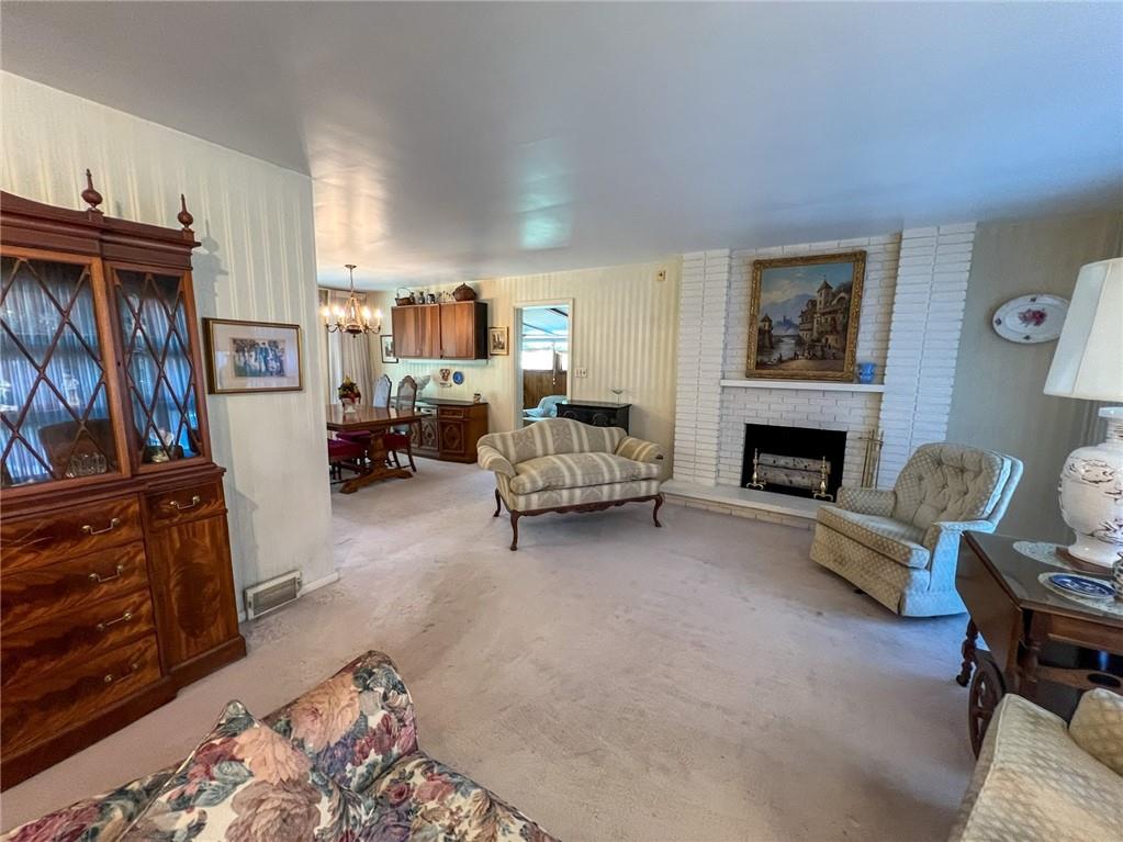 302 Beech Road Butler, PA 16001 - Photo 7 of 43 Gallery Image 7