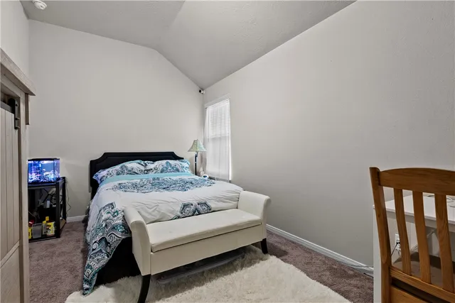 $369,900 | 204 Broaddus Bend, Caldwell, TX 77836