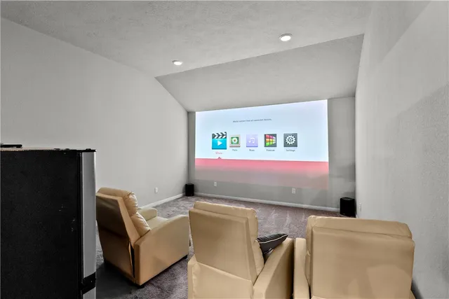 $369,900 | 204 Broaddus Bend, Caldwell, TX 77836